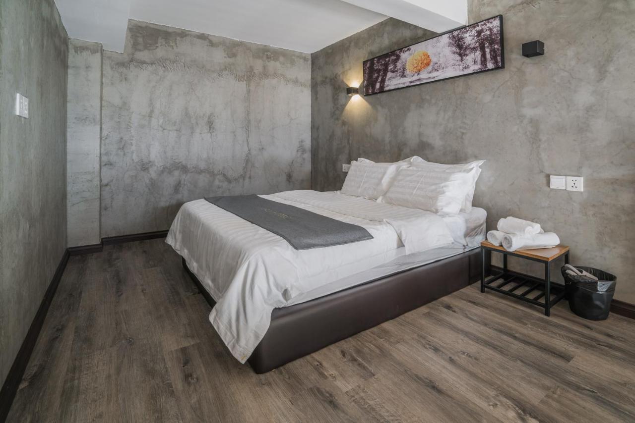 Paly Hotel Semporna Buitenkant foto