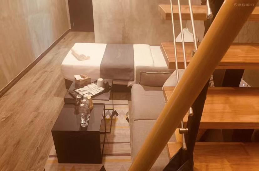 Paly Hotel Semporna Buitenkant foto